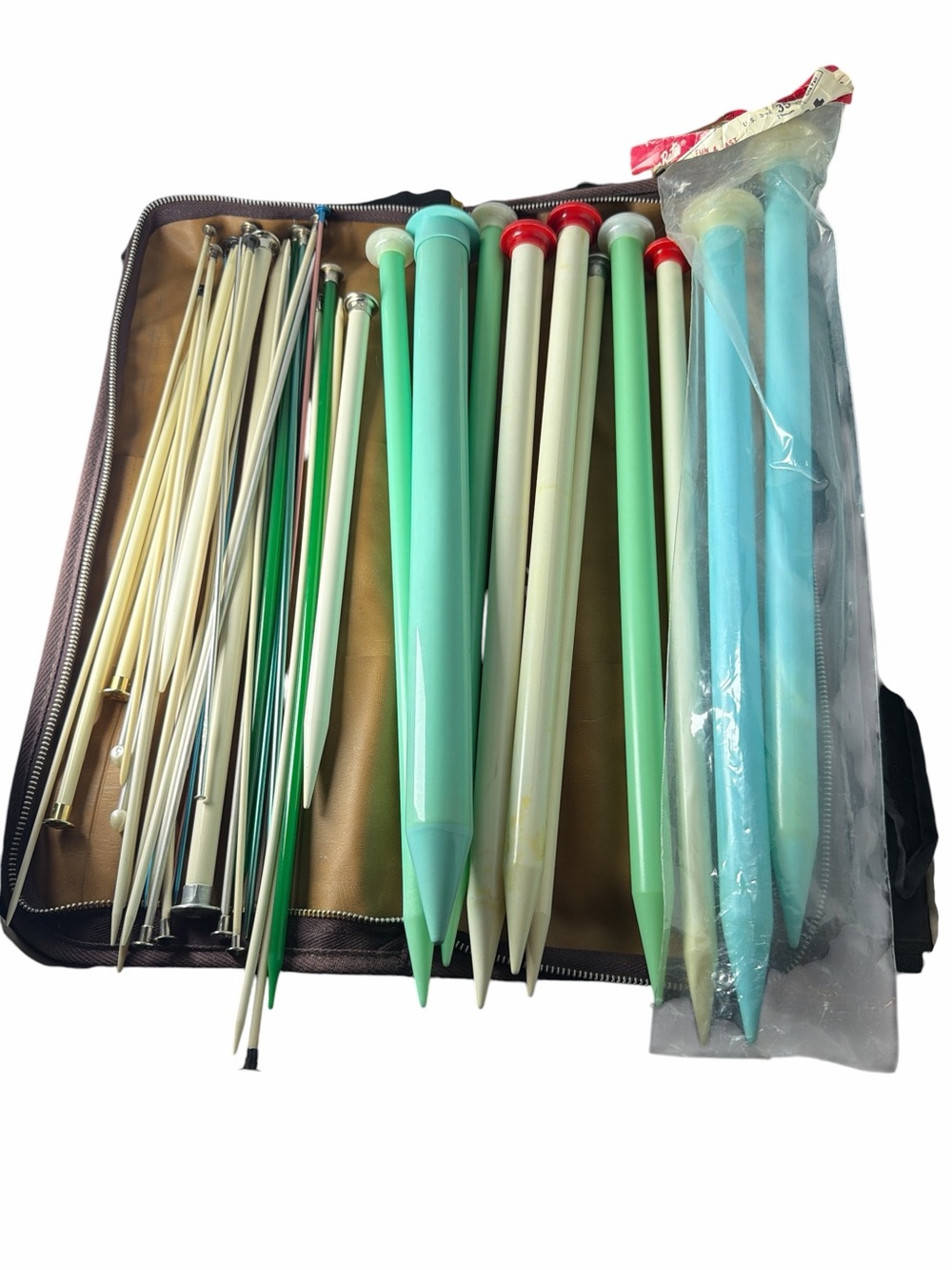 Vintage knitting Needles / Susan Bates Boye With Case huge mixed lot